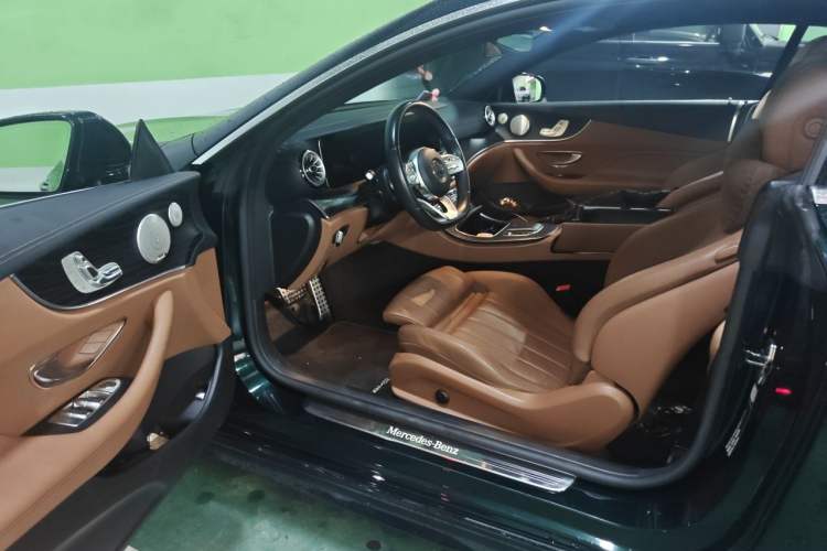 Used Mercedes-Benz E-Class 2020 E 260 Coupe Driver Seat