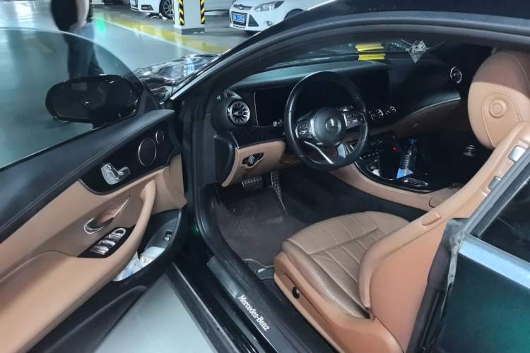Used Mercedes-Benz E-Class 2020 E 260 Coupe Driver Seat