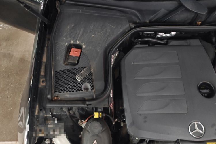 Used Mercedes-Benz E-Class 2020 E 260 Coupe Engine Bay Right