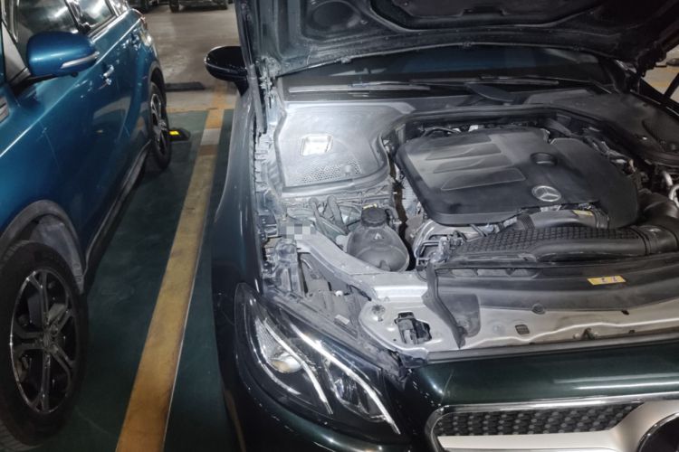 Used Mercedes-Benz E-Class 2020 E 260 Coupe Engine Bay Right