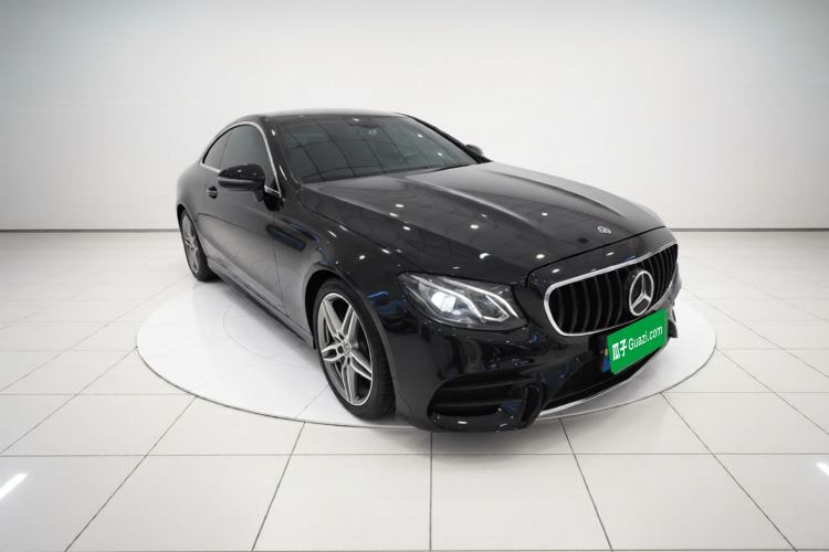 Used Mercedes-Benz E-Class 2020 E 260 Coupe Exterior 1