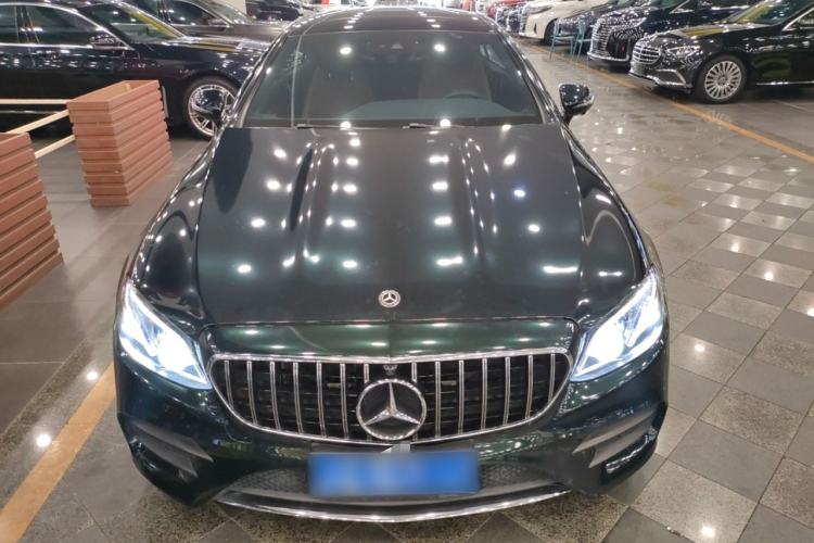 Used Mercedes-Benz E-Class 2020 E 300 Coupe Exterior 1