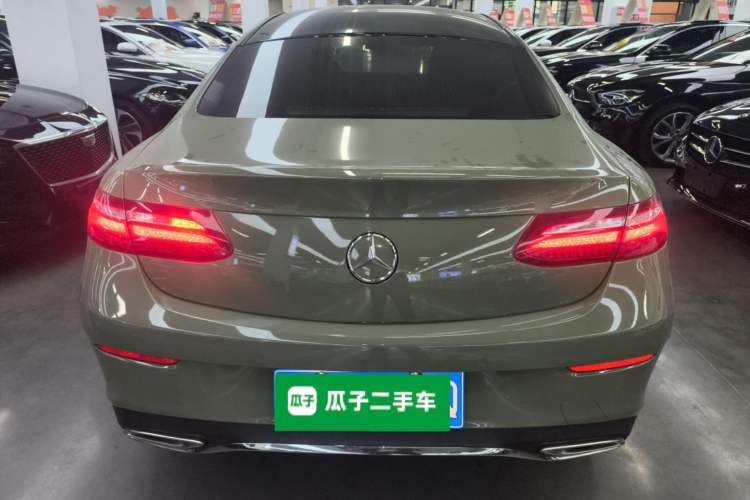 Used Mercedes-Benz E-Class 2020 E 260 Coupe Exterior 4