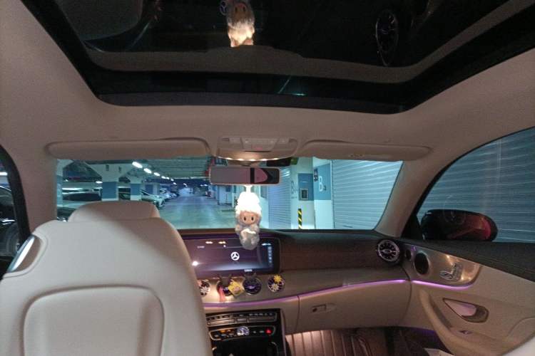 Used Mercedes-Benz E-Class 2020 E 260 Coupe Headliner