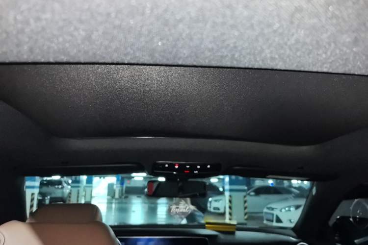 Used Mercedes-Benz E-Class 2020 E 260 Coupe Headliner