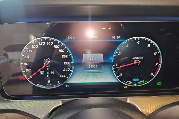 Used Mercedes-Benz E-Class 2020 E 260 Coupe Instrument Cluster