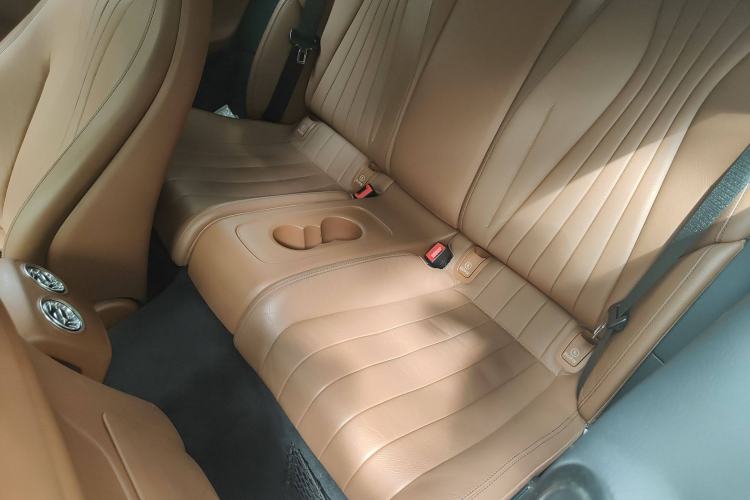 Used Mercedes-Benz E-Class 2020 E 260 Coupe Interior 4