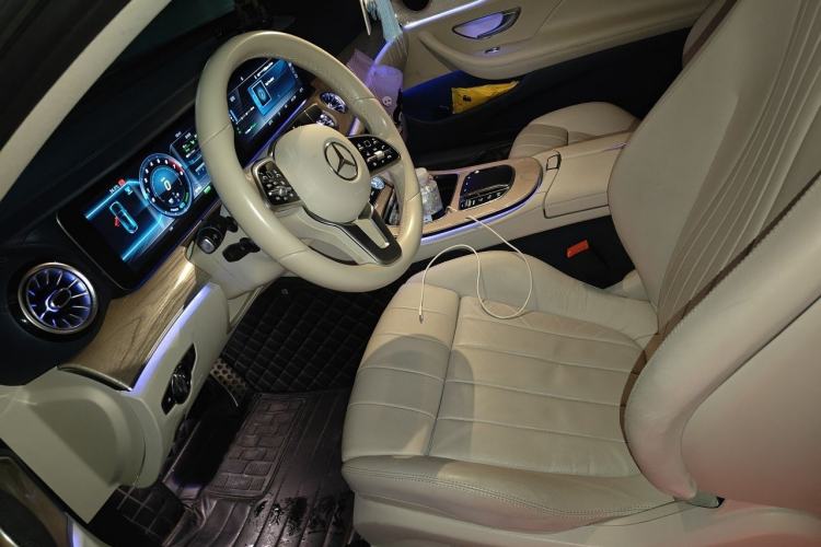 Used Mercedes-Benz E-Class 2020 E 260 Coupe Left Front Seat