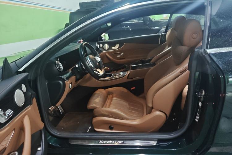 Used Mercedes-Benz E-Class 2020 E 260 Coupe Left Front Seat