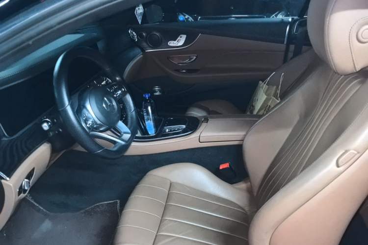 Used Mercedes-Benz E-Class 2020 E 260 Coupe Left Front Seat