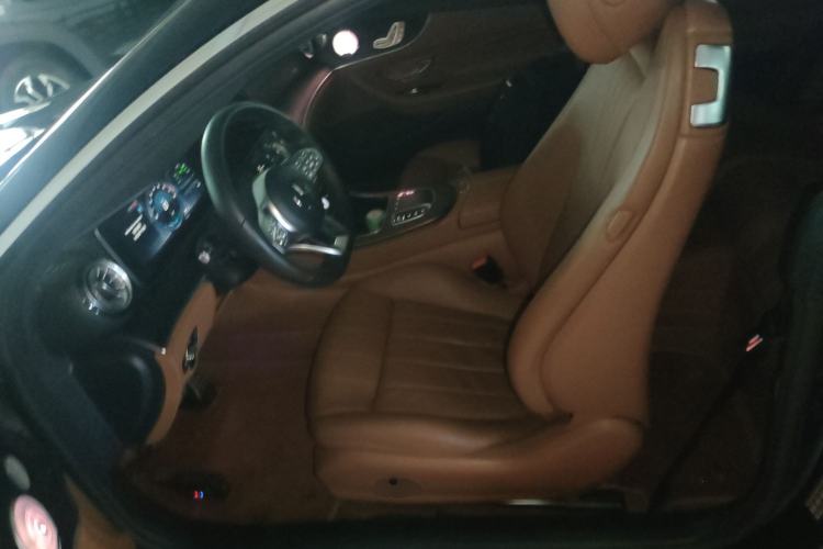 Used Mercedes-Benz E-Class 2020 E 260 Coupe Left Front Seat