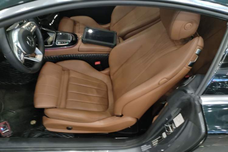 Used Mercedes-Benz E-Class 2020 E 300 Coupe Left Front Seat