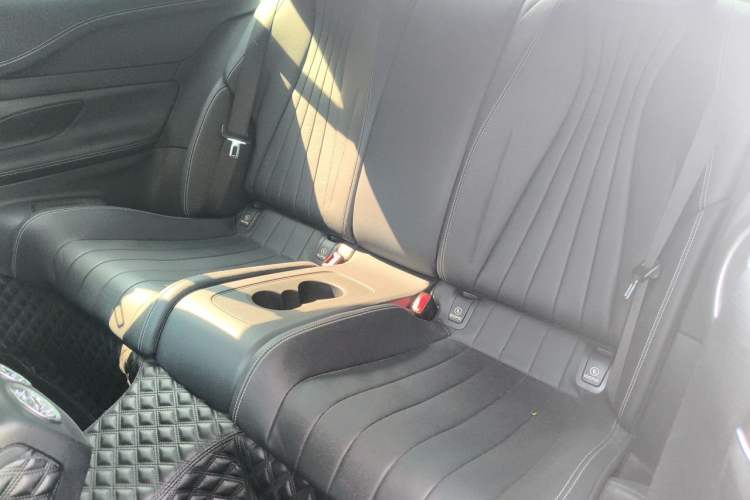 Used Mercedes-Benz E-Class 2020 E 260 Coupe Left Rear Seat