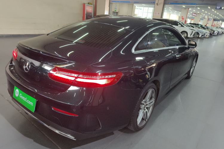 Used Mercedes-Benz E-Class 2020 E 260 Coupe Rear Right 45 Deg