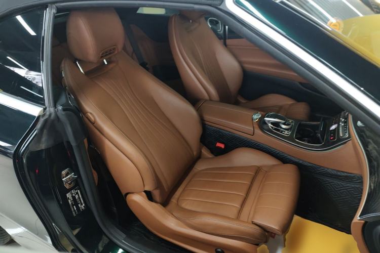 Used Mercedes-Benz E-Class 2020 E 260 Convertible Coupe Right Front Seat