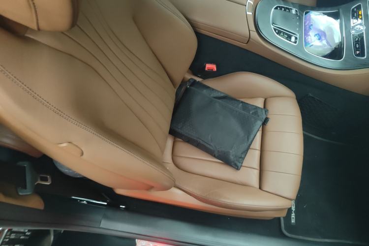Used Mercedes-Benz E-Class 2020 E 260 Coupe Right Front Seat