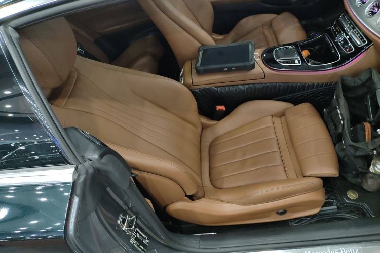 Used Mercedes-Benz E-Class 2020 E 300 Coupe Right Front Seat