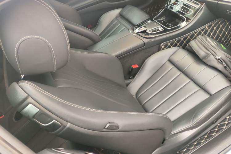 Used Mercedes-Benz E-Class 2020 E 260 Coupe Right Front Seat