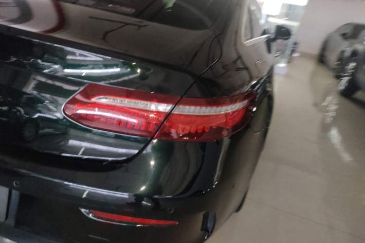 Used Mercedes-Benz E-Class 2020 E 260 Coupe Right Rear Taillight