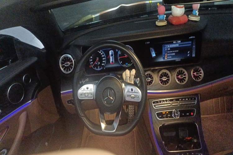 Used Mercedes-Benz E-Class 2020 E 260 Coupe Steering Wheel