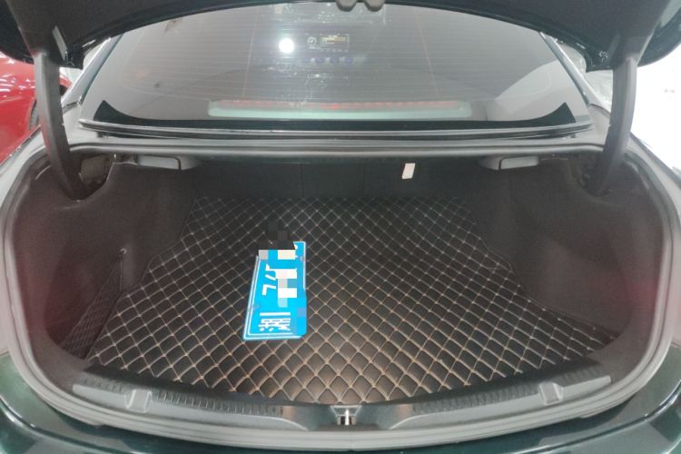 Used Mercedes-Benz E-Class 2020 E 260 Coupe Trunk