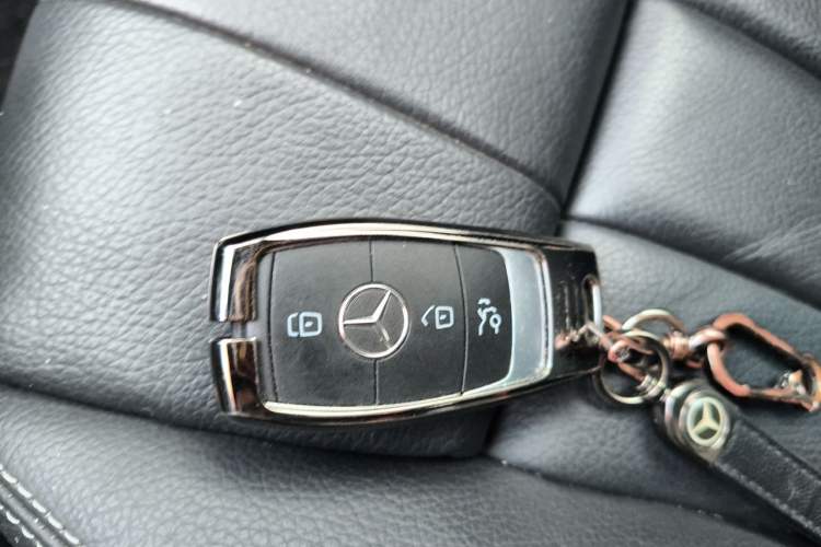 Used Mercedes-Benz E-Class 2020 E 260 Coupe Vehicle Key