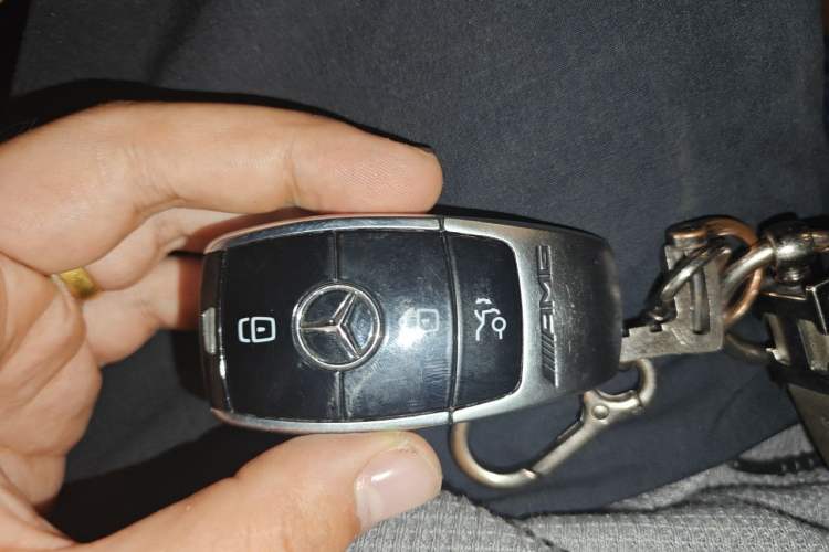 Used Mercedes-Benz E-Class 2020 E 260 Coupe Vehicle Key