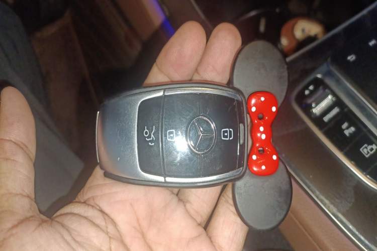 Used Mercedes-Benz E-Class 2020 E 260 Coupe Vehicle Key