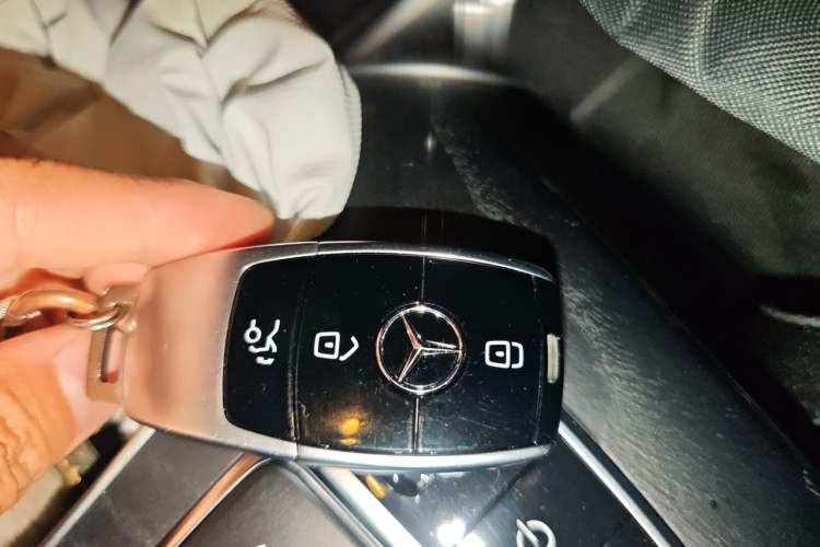 Used Mercedes-Benz E-Class 2020 E 260 Coupe Vehicle Key
