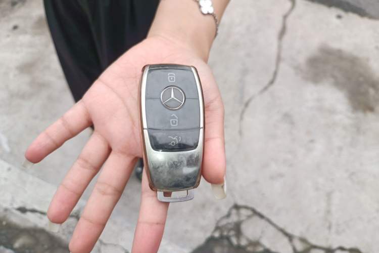 Used Mercedes-Benz E-Class 2020 E 260 Coupe Vehicle Key