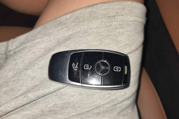 Used Mercedes-Benz E-Class 2020 E 260 Coupe Vehicle Key