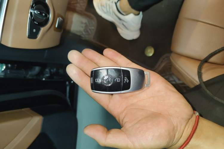 Used Mercedes-Benz E-Class 2020 E 260 Coupe Vehicle Key