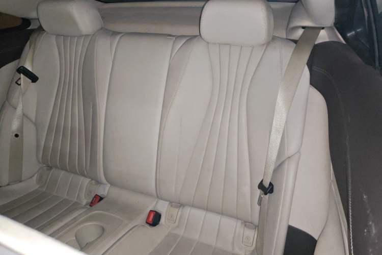 Used Mercedes-Benz E-Class 2020 E 260 Coupe Left Rear Seat