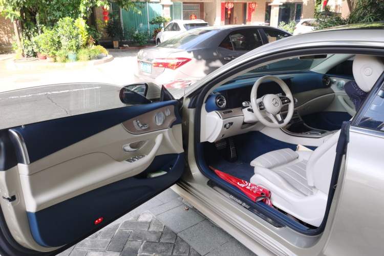 Used Mercedes-Benz E-Class 2020 E 260 Coupe Driver Seat