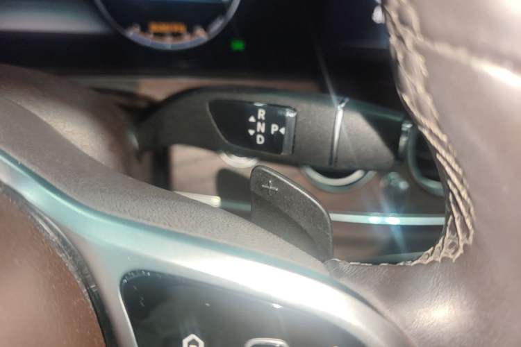 Used Mercedes-Benz E-Class 2020 Facelift E 300 L Stylish Edition Gear Lever