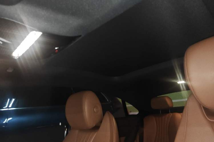 Used Mercedes-Benz E-Class 2020 E 260 Coupe Headliner