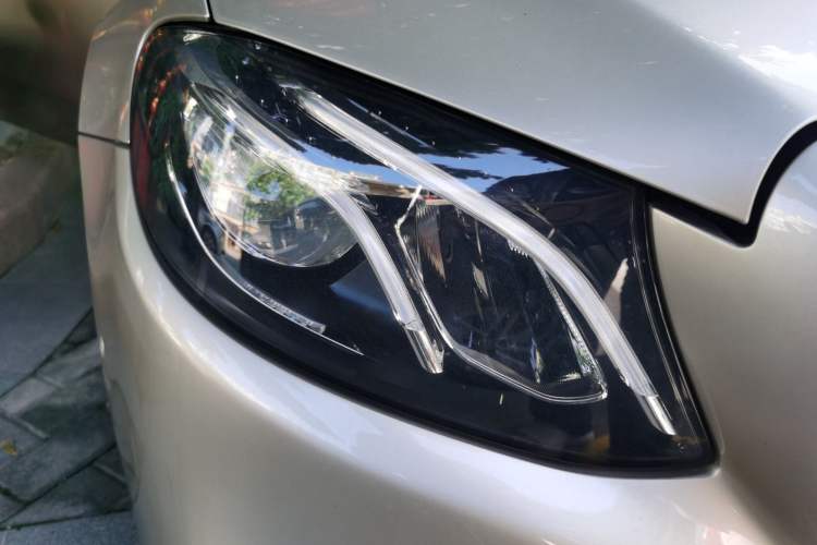 Used Mercedes-Benz E-Class 2020 E 260 Coupe Right Front Headlight