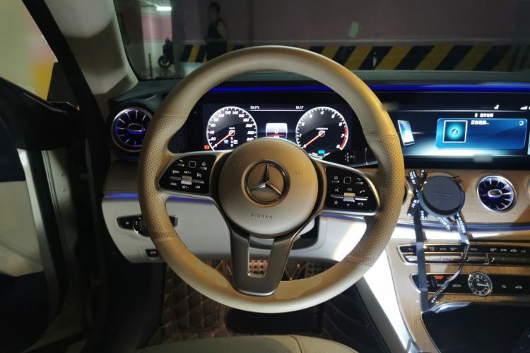 Used Mercedes-Benz E-Class 2020 E 260 Coupe Steering Wheel