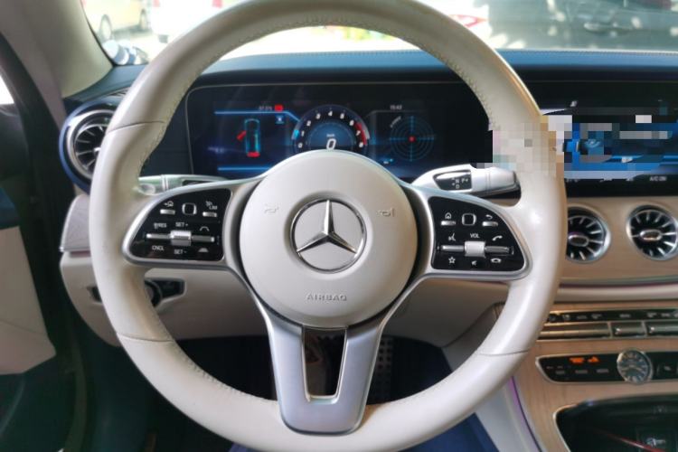 Used Mercedes-Benz E-Class 2020 E 260 Coupe Steering Wheel