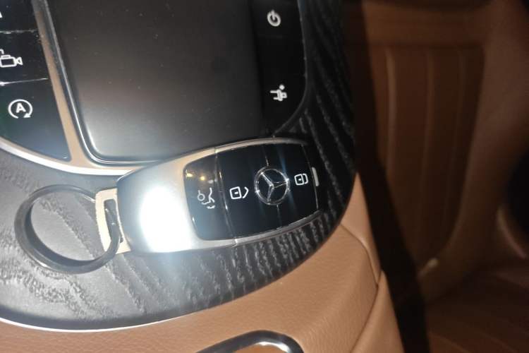 Used Mercedes-Benz E-Class 2020 E 260 Coupe Vehicle Key