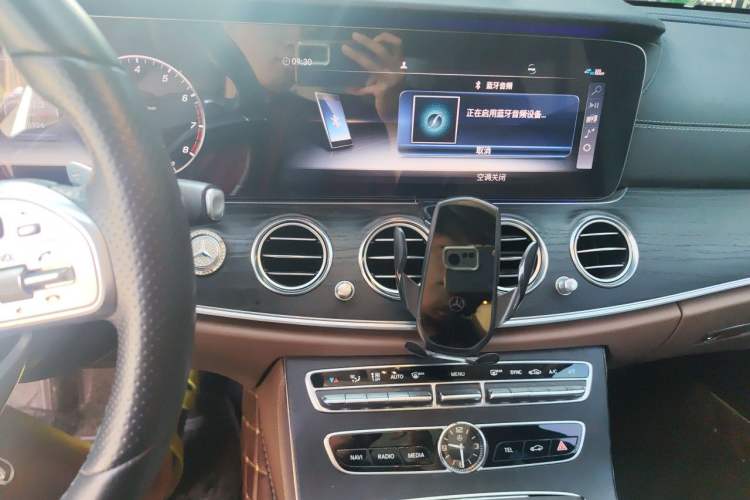 Used Mercedes-Benz E-Class 2020 E 300 L Sport Luxury Edition Audio And AC Panel