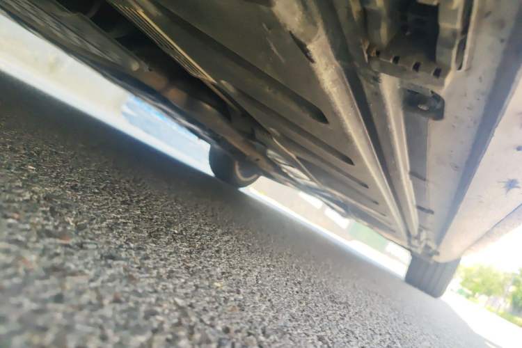 Used Mercedes-Benz E-Class 2020 E 300 L Sport Luxury Edition Chassis Front Left