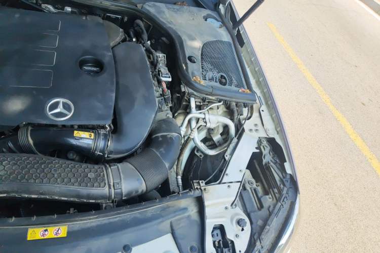Used Mercedes-Benz E-Class 2020 E 300 L Sport Luxury Edition Engine Bay Left