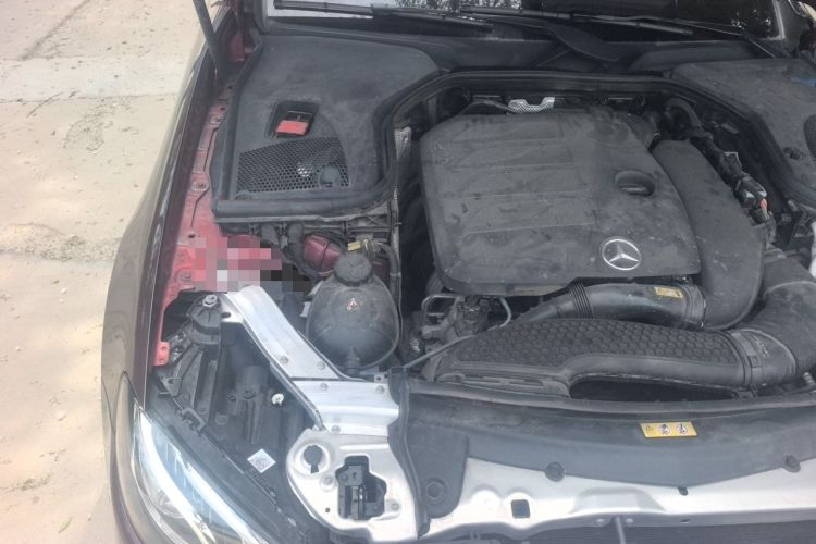 Used Mercedes-Benz E-Class 2020 E 260 Coupe Engine Bay Right
