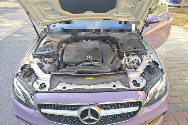 Used Mercedes-Benz E-Class 2020 E 260 Coupe Engine Bay