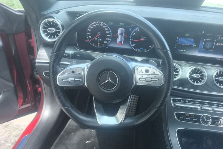 Used Mercedes-Benz E-Class 2020 E 260 Coupe Steering Wheel