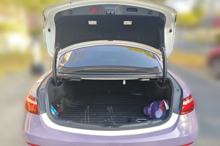 Used Mercedes-Benz E-Class 2020 E 260 Coupe Trunk