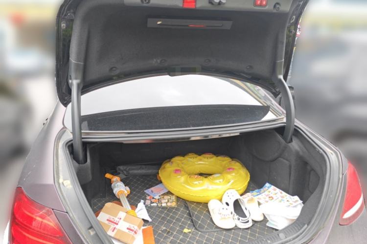 Used Mercedes-Benz E-Class 2020 Restyled E 300 L Sport Exclusive Edition Trunk