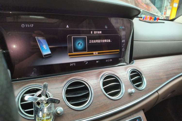 Used Mercedes-Benz E-Class 2020 Facelift E 300 L Stylish Edition Audio And AC Panel