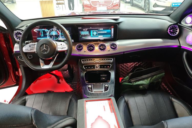 Used Mercedes-Benz E-Class 2020 E 260 Sport Edition Center Console